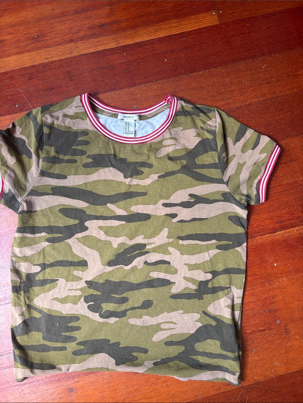 Forever 21 Kids Olive and Tan Camo Tee with Red-Trim